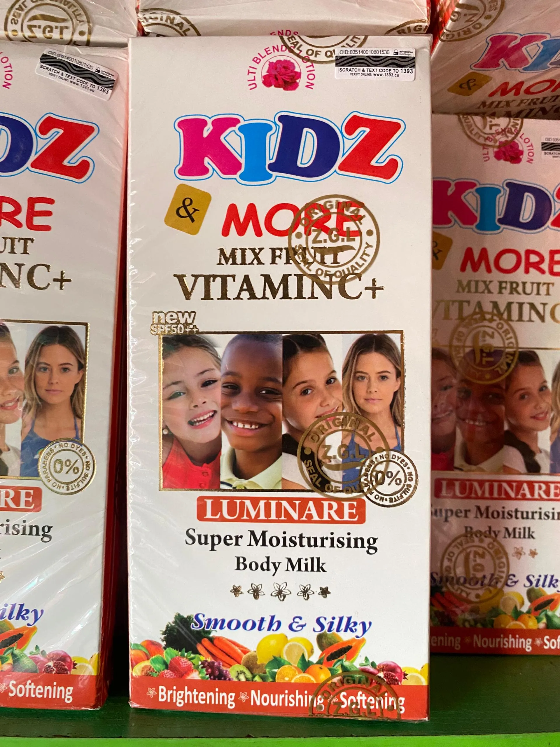KIDS AND MORE MIX FRUIT VITAMIN C